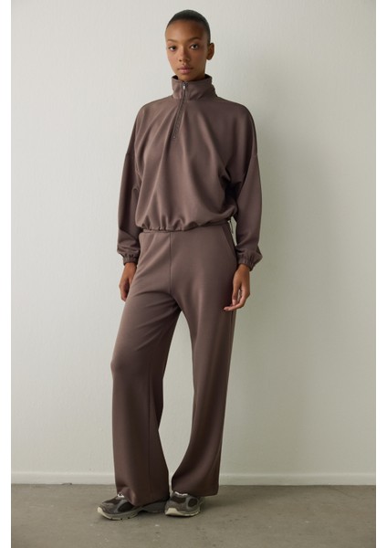 Haki Silky Feel Dik Yaka Crop Sweatshirt