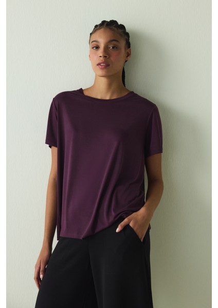 Mor Bisiklet Yaka Kısa Kollu Modal Tişört