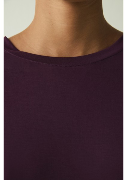 Mor Bisiklet Yaka Kısa Kollu Modal Tişört