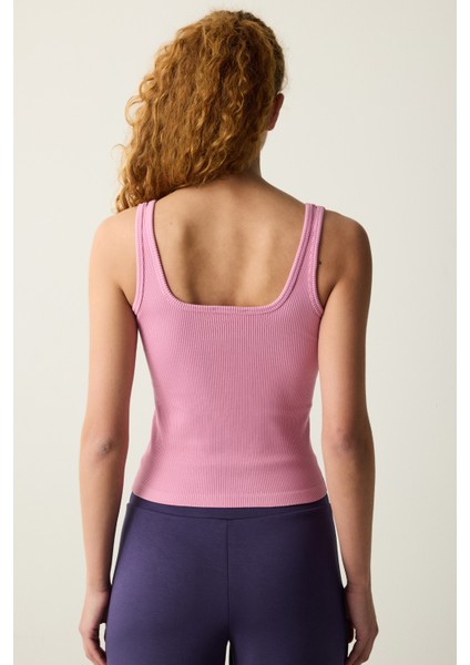 Pembe Dikişsiz Seamless Kare Yaka Üst indirimleri