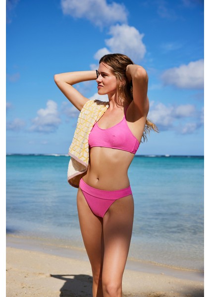 Pembe Düz Çıkarılabilir Kaplı Bikini Üstü