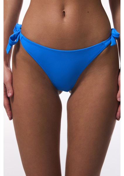 Mavi Düşük Bel String Bikini Altı