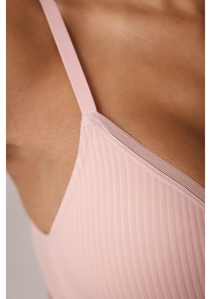 Açık Gül Kurusu Çizgili Balensiz Çıkarılabilir Kaplı T-Shirt Sütyen