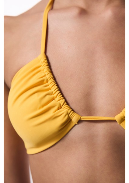 Sarı Reverse V Kesim Bikini Üstü