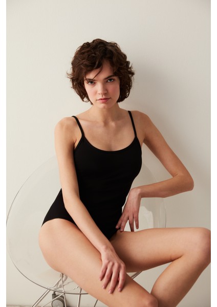 Siyah İnce Askılı Body