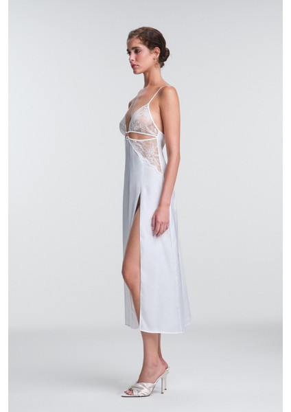 Kırık Beyaz Scarlett Dantelli V Yaka Balensiz Uzun Gecelik indirimleri