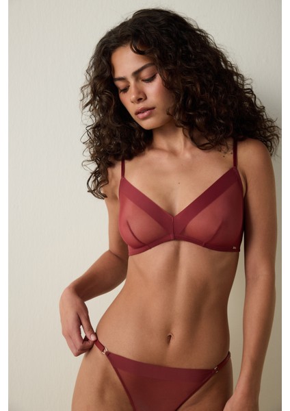 Bordo File Detaylı Balensiz Kapsız Üçgen Sütyen