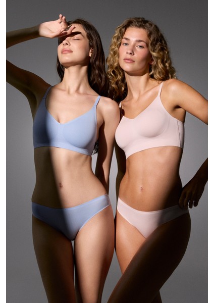 24 Saat İz Bırakmayan Mavi Bralet