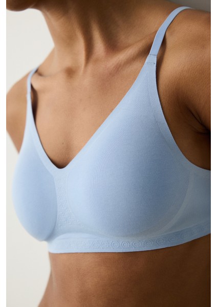 24 Saat İz Bırakmayan Mavi Bralet