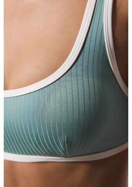 Açık Yeşil Ivy Bikini Üstü