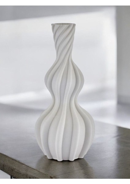 3D Görünümlü Özel Tasarım Geometrik Vazo