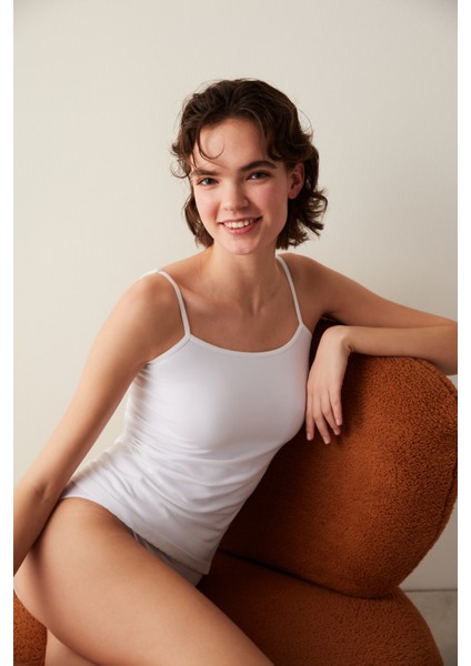 Basic Optik Beyaz Atlet