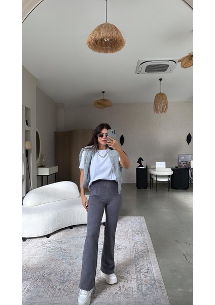 Kadın Yüksek Bel Süet Kumaş Ispanyol Paça Detay Pantolon fırsatları