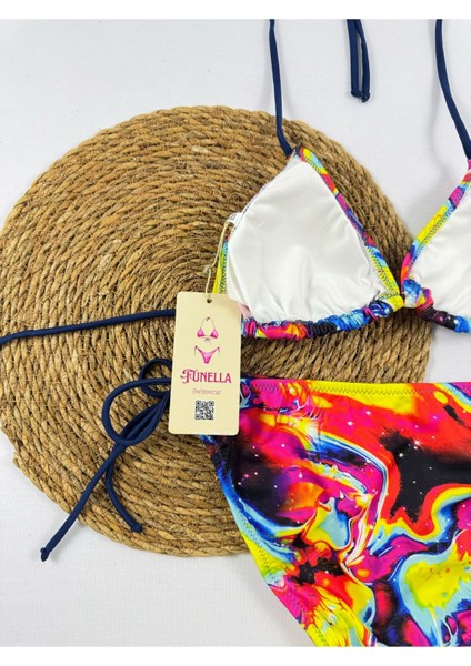 Batik Desenli Yandan ve Boyundan Bağlamalı Şık Kadın Bikini Takımı indirimleri