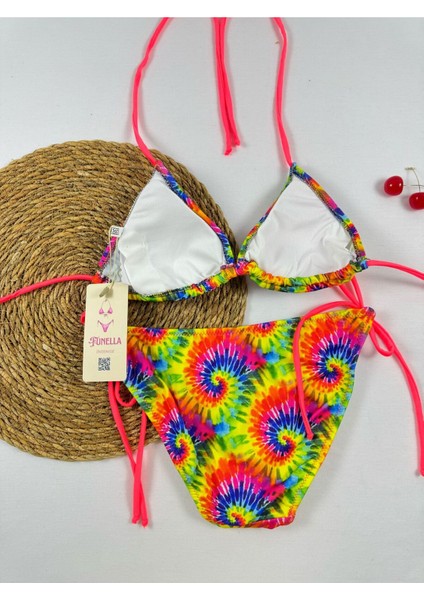 Ekose Desenli Yandan ve Boyundan Bağlamalı Şık Kadın Bikini Takımı fırsatları