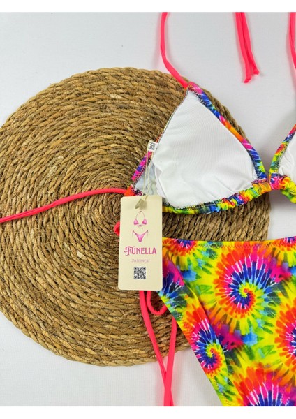 Ekose Desenli Yandan ve Boyundan Bağlamalı Şık Kadın Bikini Takımı indirimleri