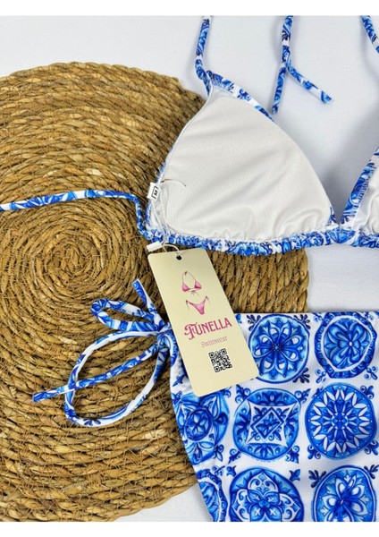 Şık Likralı Mavi Desenli Ikili Üçgen Bikini Takımı fırsatları