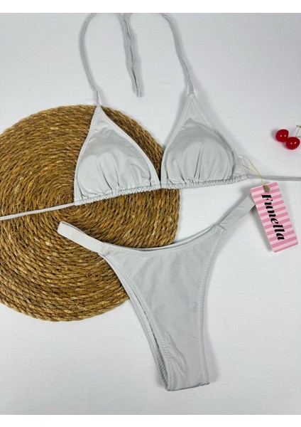 Gri Rengi Parlak Kumaş Boyundan Bağlamalı Üçgen Bikini Takımı
