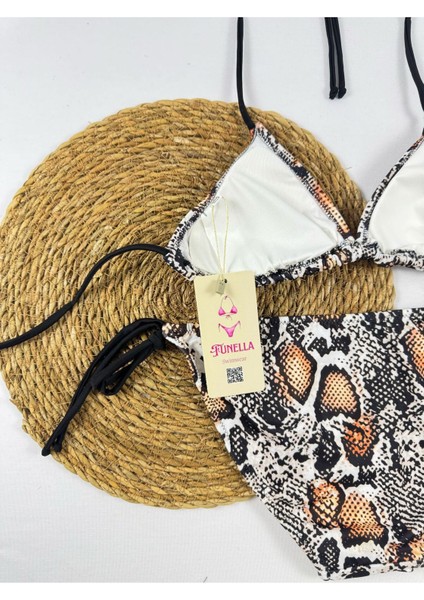 Yılan Desenli Yandan ve Boyundan Bağlamalı Şık Kadın Bikini Takımı indirimleri