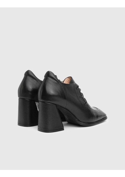 Petrin Hakiki Deri Siyah Kadın Topuklu Ayakkabı fırsatları