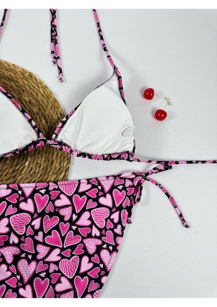 Siyah Pembe Kalp Desenli Boyundan Bağlamalı Şık Üçgen Bikini Takımı indirimleri