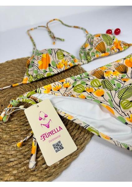 Likralı Çiçek Desenli Üçgen Şık Kadın Bikini Takımı fırsatları