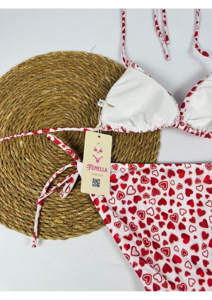 Likralı Kalp Desenli Üçgen Şık Kadın Bikini Takımı