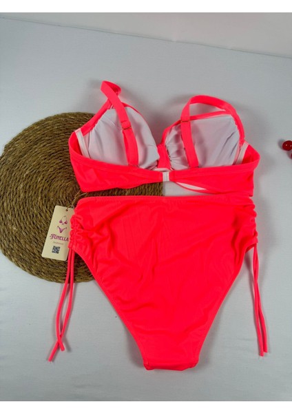 Fosforlu Pembe Büyük Beden Kadın Şık Bikini Takımı fırsatları