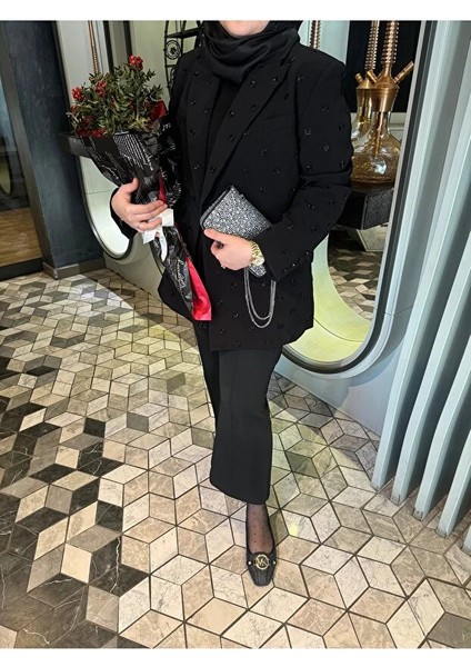 Önden Dikişli Scuba Pantolon Beyaz fiyatları