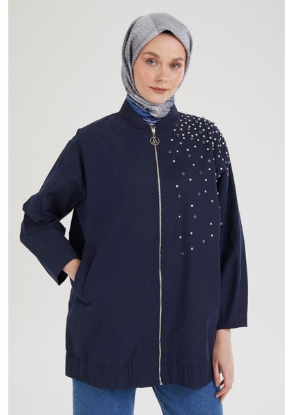 Eteği Lastikli Fermuarlı ve Taş Detaylı Ceket Lacivert 25KT518 modelleri