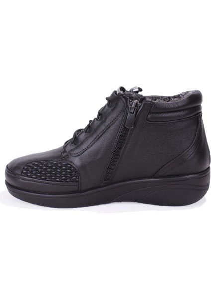 DZA07-122042645 Siyah Ortopedik Günlük Düz Topuk Deri Kadın Bot modelleri