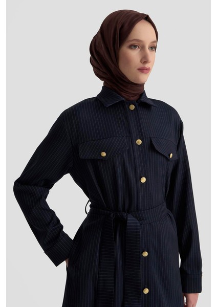 Gold Düğme Detaylı Belden Kuşaklı Çizgili Ceket 25KT511 fırsatları