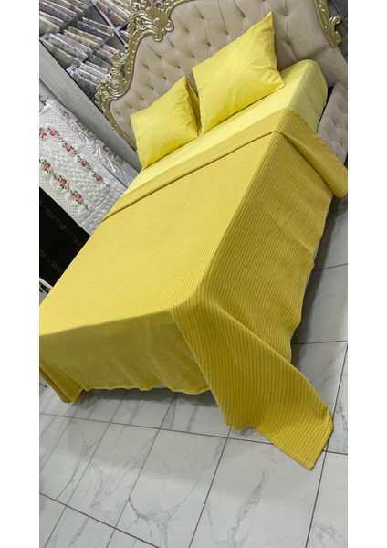 Çift Kişilik 160X200 cm Lastikli Çarşaf, 2 Adet Düz Yastık Kılıfı ve 220X240 cm Pike