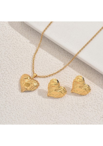 Altın Kalp Şeklinde Kolye ve Küpe Seti (Yurt Dışından) modelleri