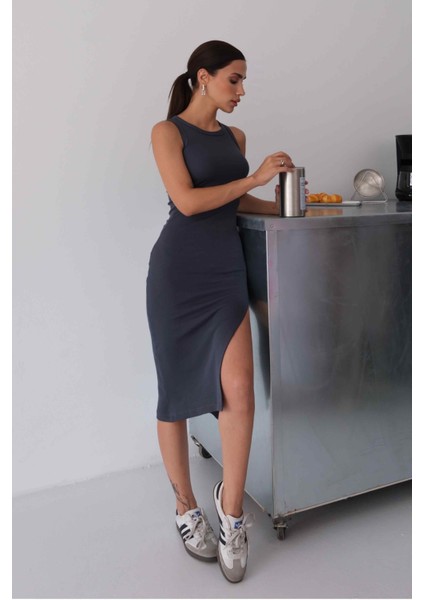 Kadın Halter Yaka Füme Midi Boy Fitilli Kalem Elbise