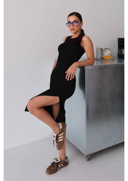 Kadın Halter Yaka Siyah Midi Boy Fitilli Kalem Elbise fiyatları