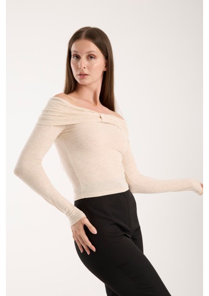 Kadın Geniş Yaka Omzu Açık Viskon Bluz – Esnek, Uzun Kollu, Slim Fit 3013 fiyatları