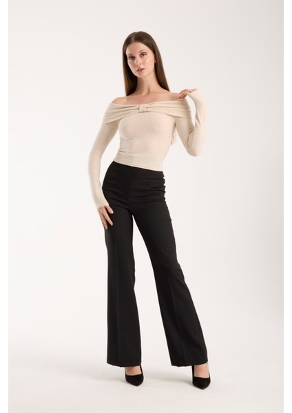 Kadın Geniş Yaka Omzu Açık Viskon Bluz – Esnek, Uzun Kollu, Slim Fit 3013