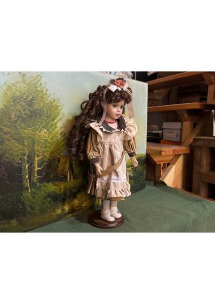Avrupa Porselen Bebek - 43 cm Boyunda