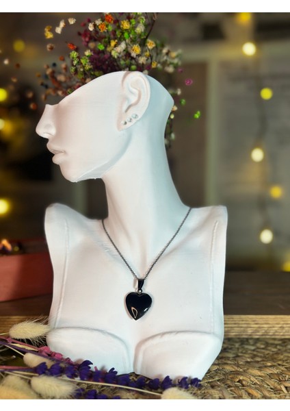 Kapaklı Kalp Çelik Kolye