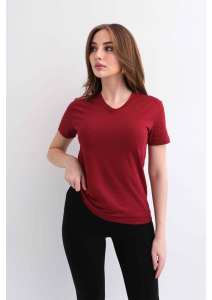 Kadın V Yaka Düz Baskısız %100 Pamuk Bordo Basic Tişört modelleri