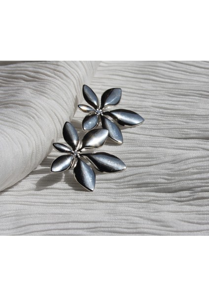 Yaprak Küpe modelleri