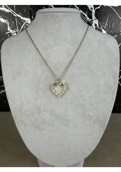 Kalp Figürlü Çelik Kolye