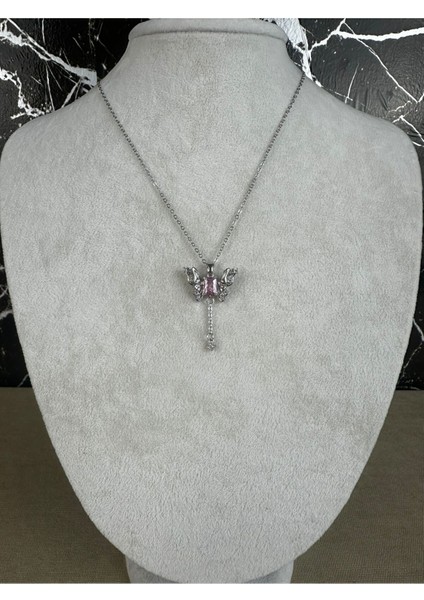 Kelebek Figürlü Çelik Kolye