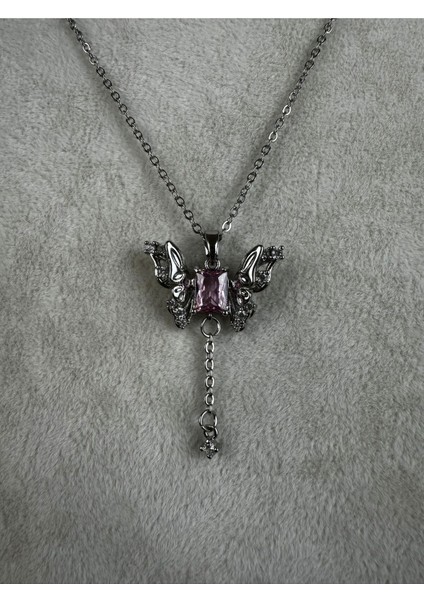 Kelebek Figürlü Çelik Kolye fiyatları