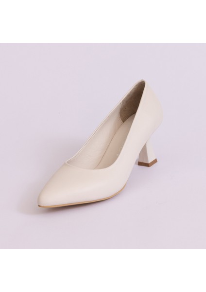 Hakiki Deri Topuklu Kadın Ayakkabısı 25NE784 fırsatları