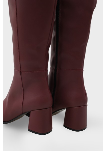 Oval Burunlu Yandan Fermuarlı Topuklu Kadın Çizme indirimleri