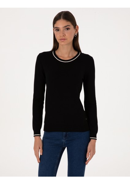 Kadın Siyah Slim Fit Basic Kazak 50315910-VR046