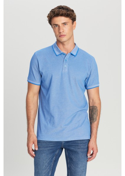 AC&Co / Altınyıldız Classics Erkek Çekmeyen Pamuklu Kumaş Slim Fit Dar Kesim Saks-Beyaz Kıvrılmaz Polo Yaka Tişört