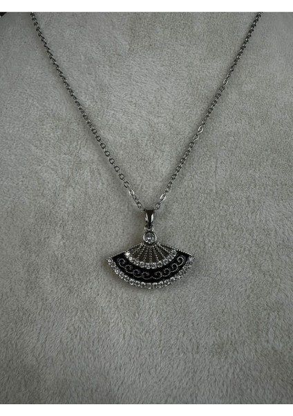 Yelpaze Figürlü Çelik Kolye fiyatları